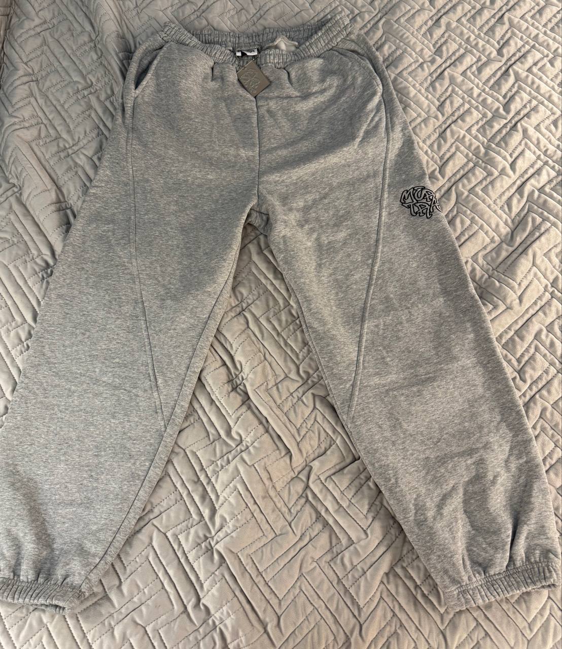 Mertra pants