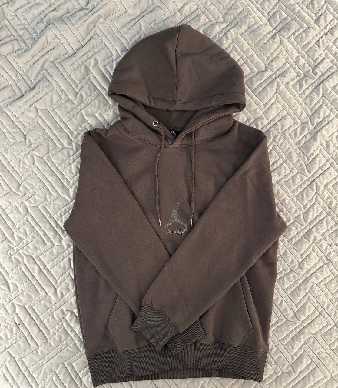 OFF-White X Jordan Hoodie thumbnail 2